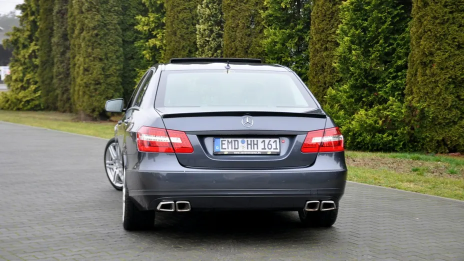 MERCEDES-BENZ E Klasa -