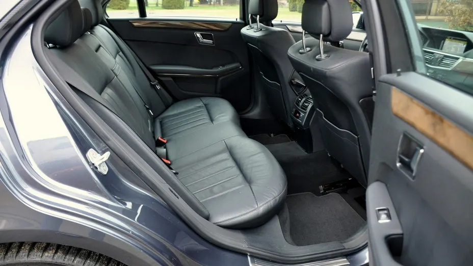 MERCEDES-BENZ E Klasa -