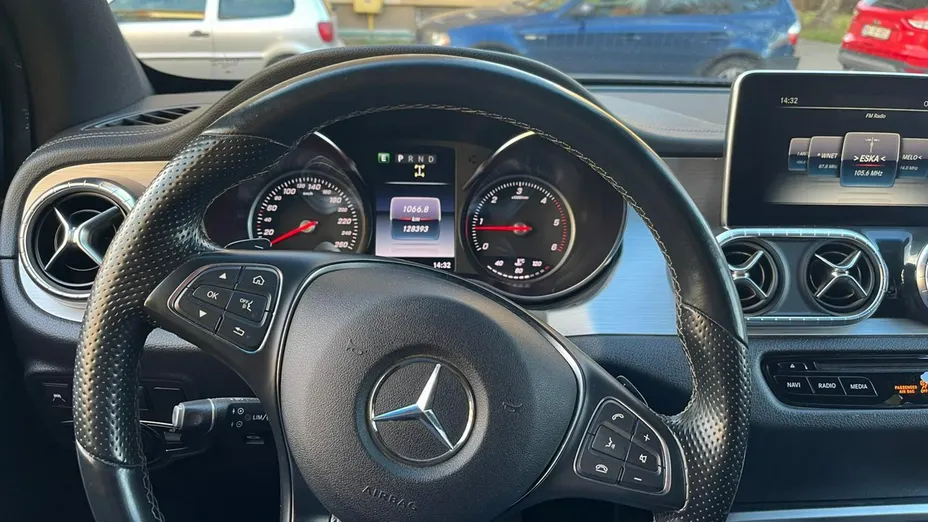 MERCEDES-BENZ Klasa X -