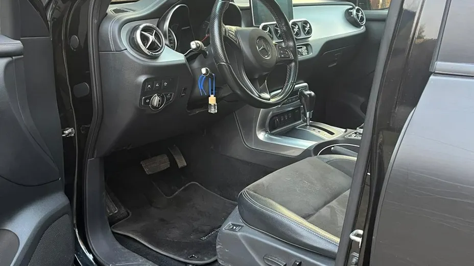 MERCEDES-BENZ Klasa X -