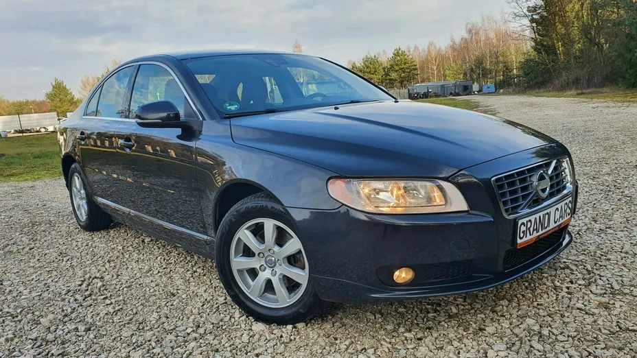 VOLVO S80 -