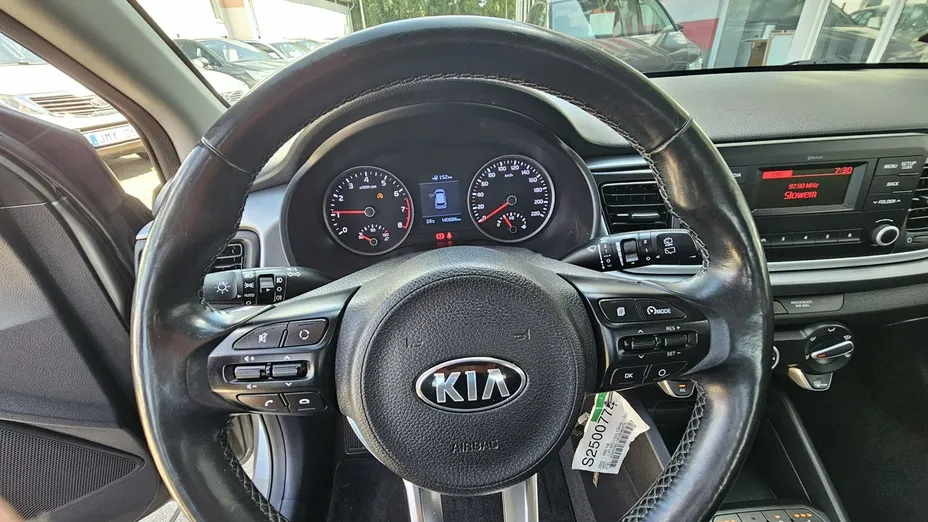 KIA Rio -