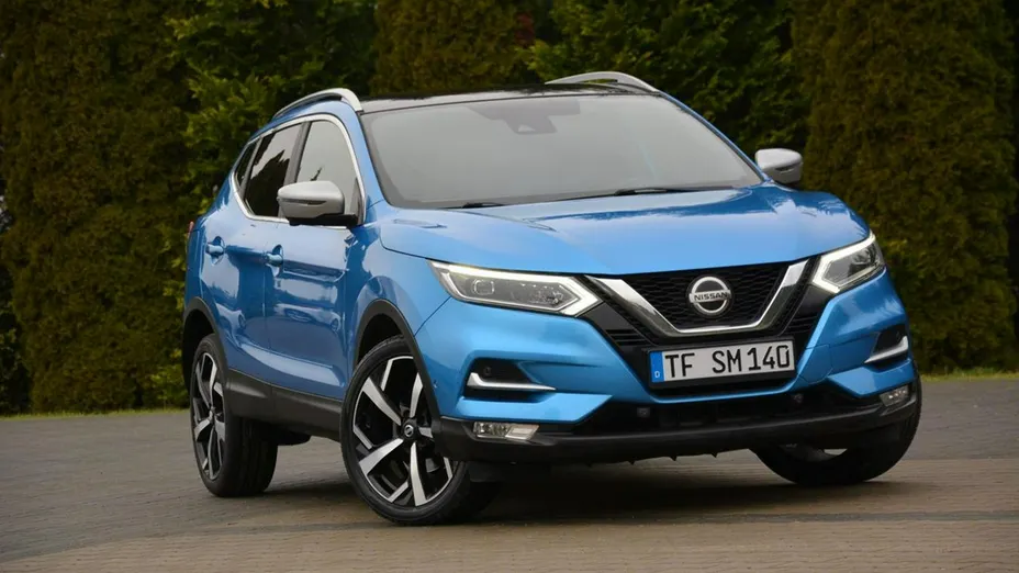 NISSAN Qashqai -