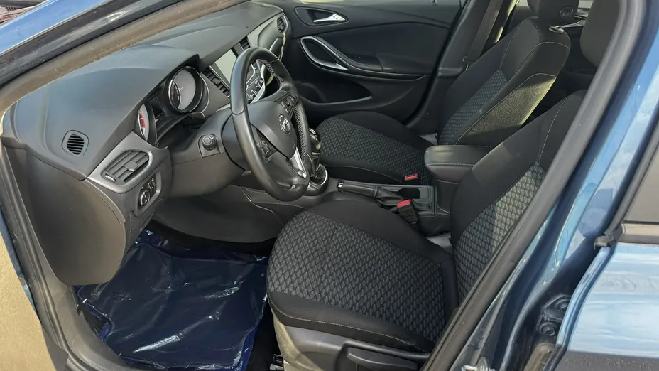 OPEL Astra -