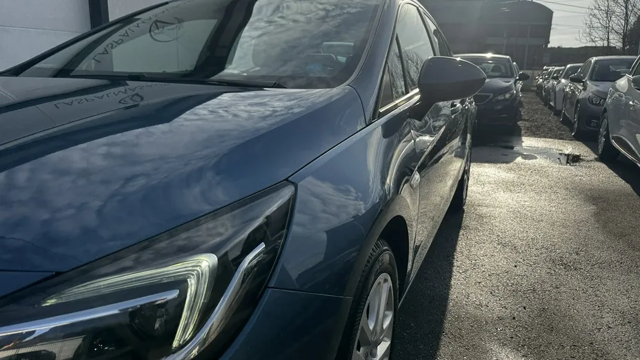 OPEL Astra -