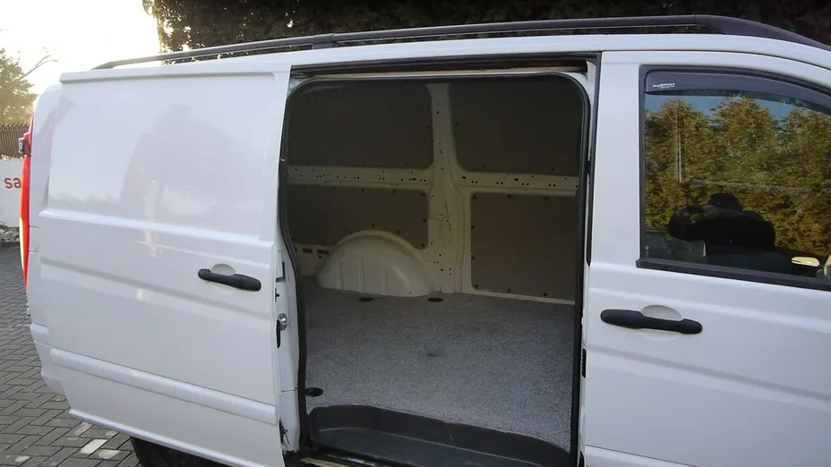 MERCEDES-BENZ Vito -