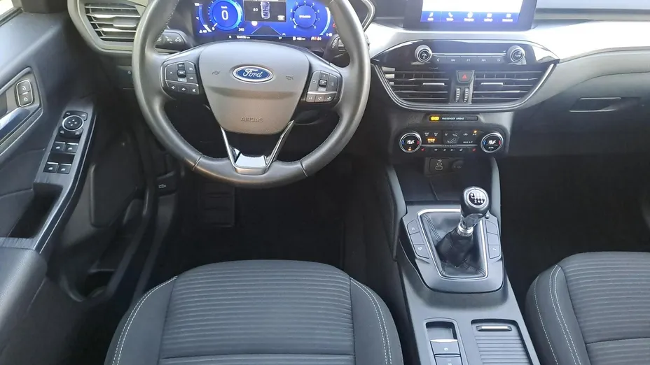 FORD Kuga -