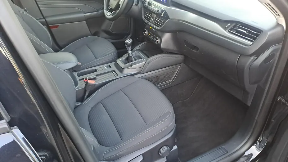 FORD Kuga -