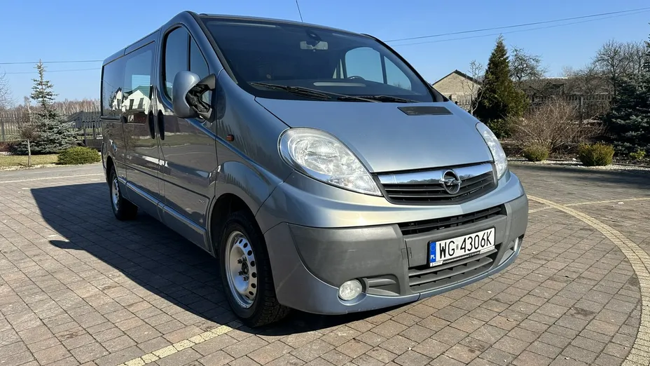 OPEL Vivaro -