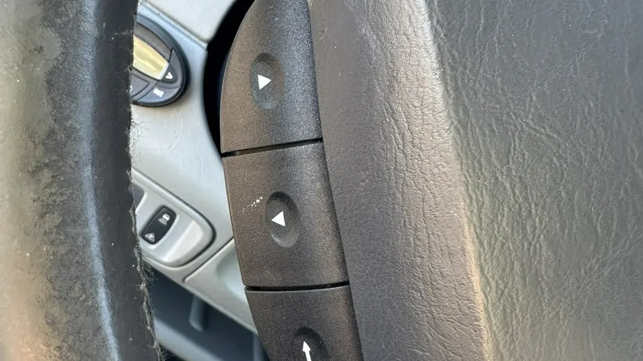 OPEL Vivaro -