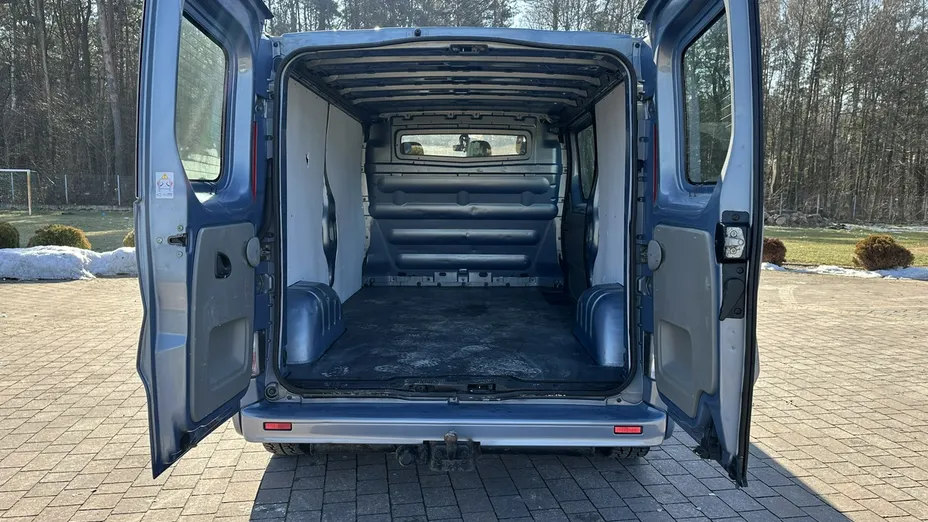 OPEL Vivaro -