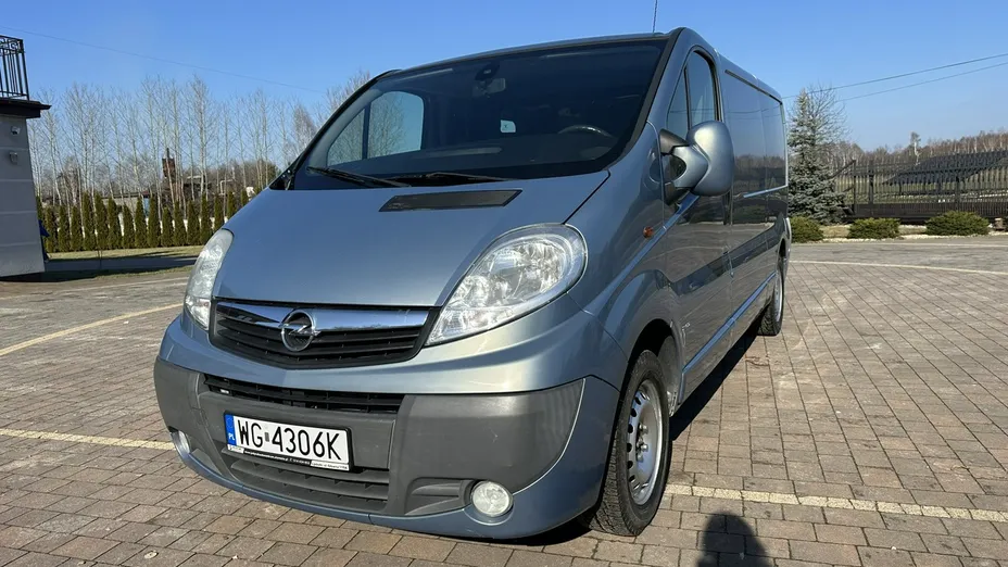 OPEL Vivaro -