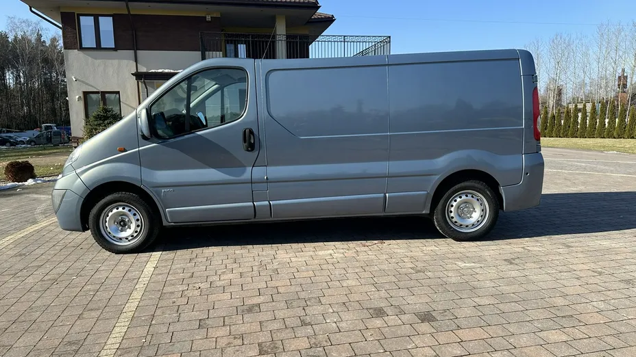 OPEL Vivaro -