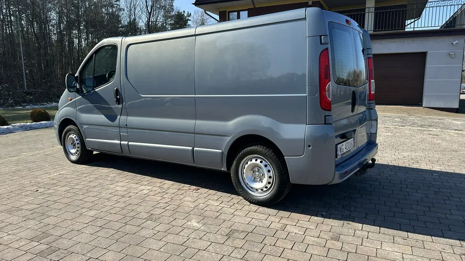 OPEL Vivaro -