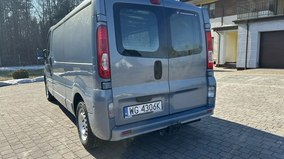 OPEL Vivaro -
