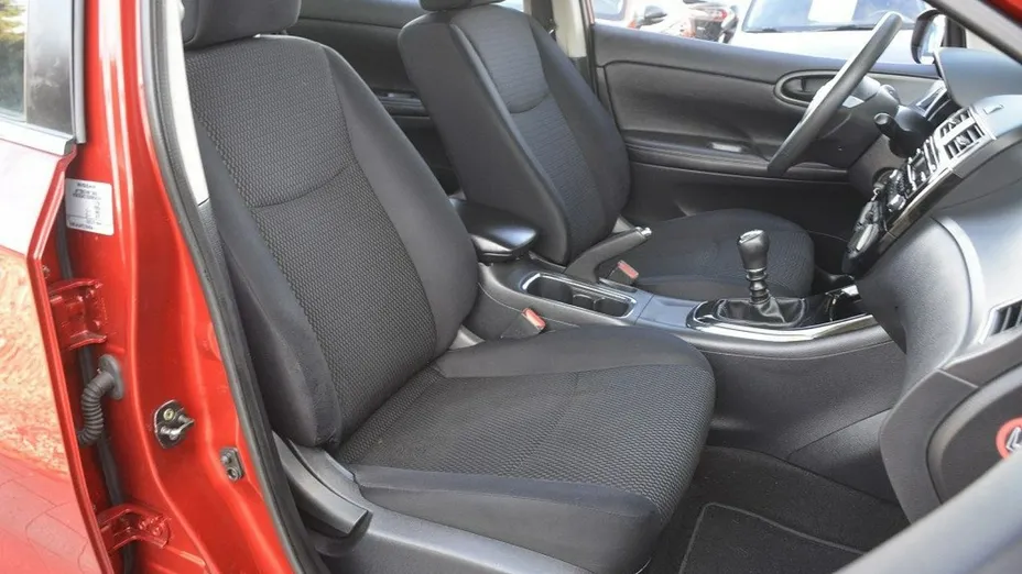 NISSAN Pulsar -