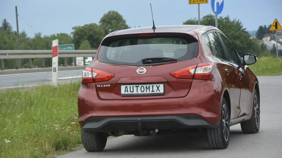 NISSAN Pulsar -