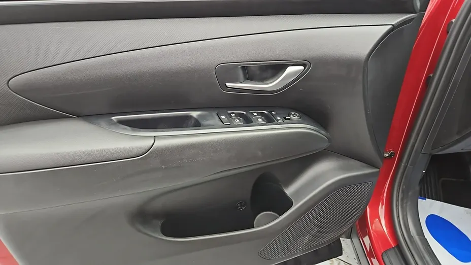 HYUNDAI Tucson -