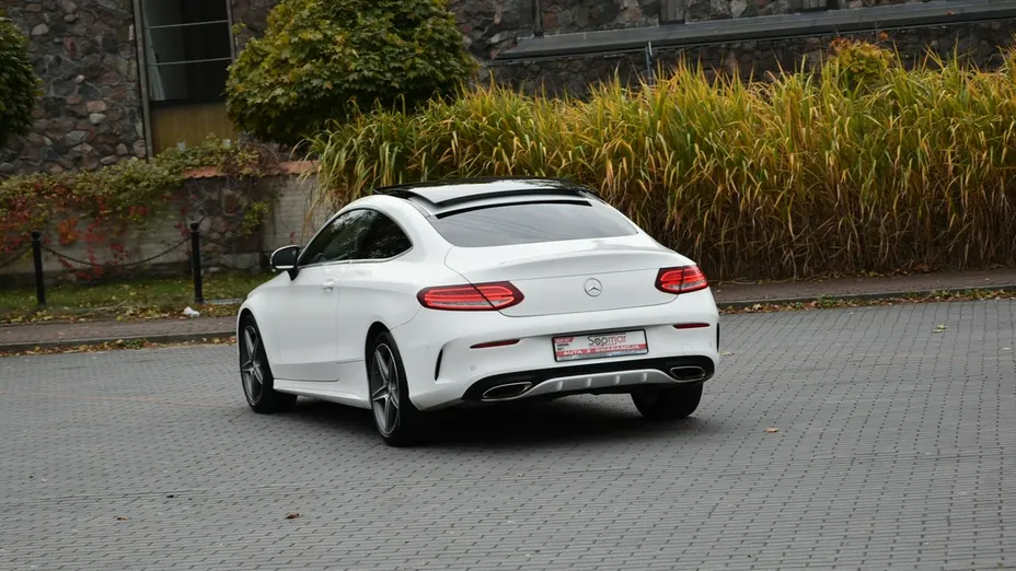MERCEDES-BENZ C Klasa -