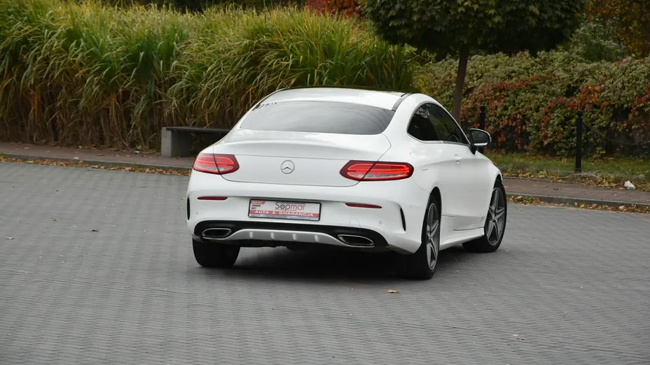 MERCEDES-BENZ C Klasa -