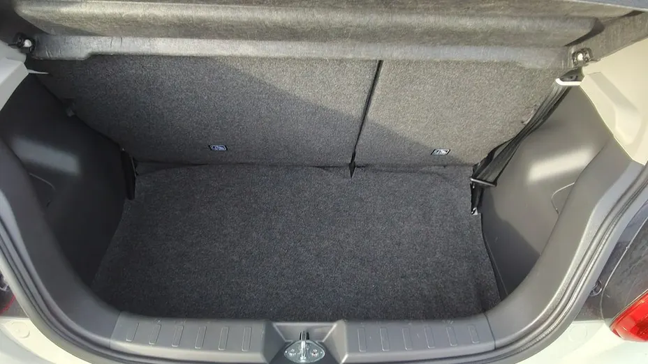 MITSUBISHI Space Star -