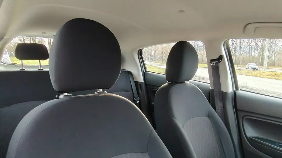 MITSUBISHI Space Star -