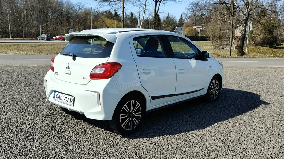 MITSUBISHI Space Star -
