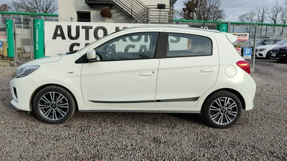 MITSUBISHI Space Star -