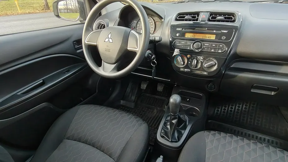 MITSUBISHI Space Star -