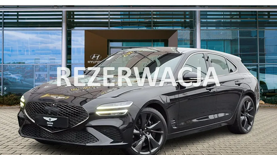 Genesis G70 -