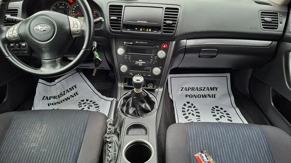 SUBARU Legacy -