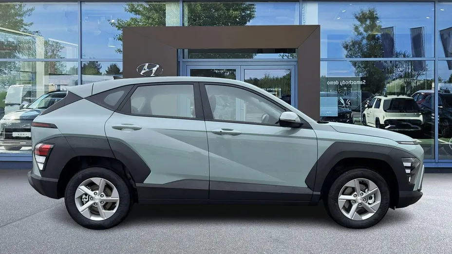 HYUNDAI Kona -