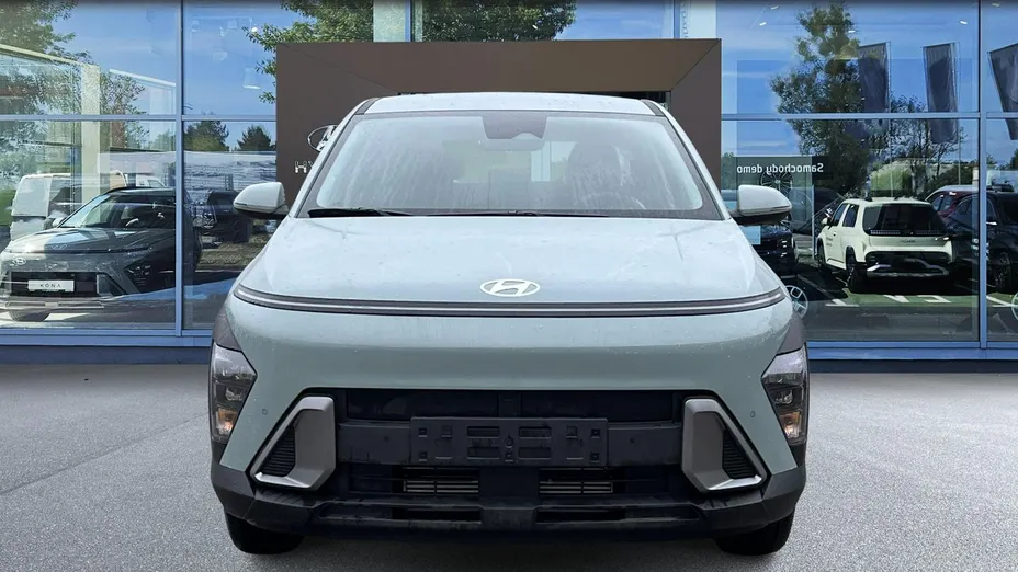 HYUNDAI Kona -