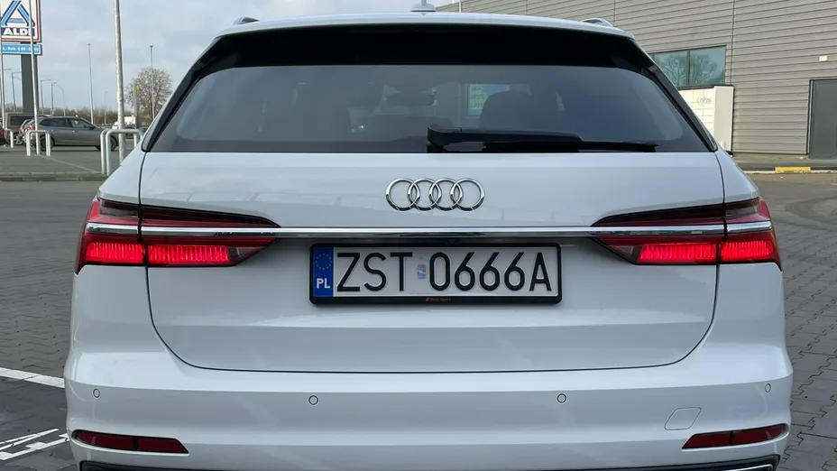 AUDI A6 Avant -
