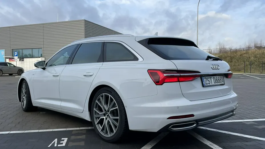 AUDI A6 Avant -