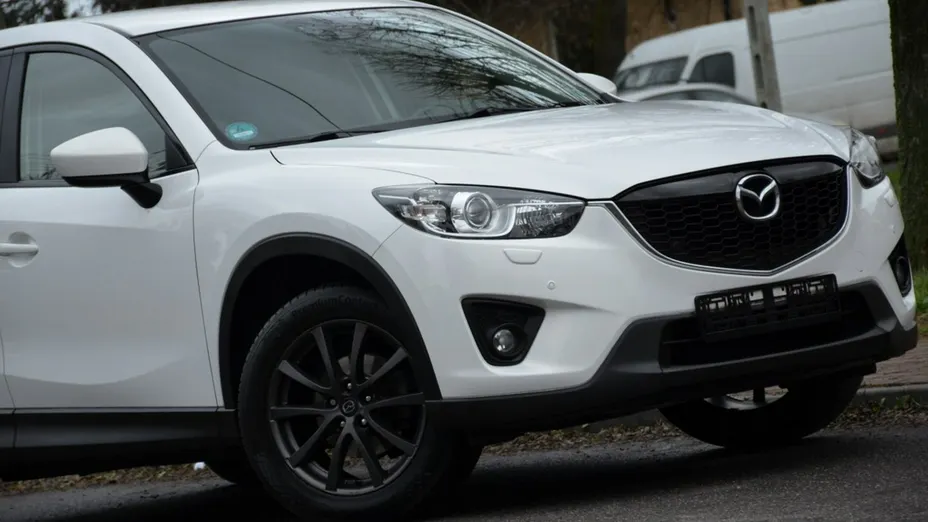 MAZDA CX-5 -