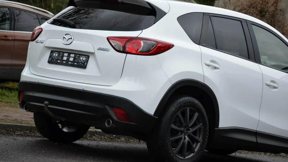 MAZDA CX-5 -