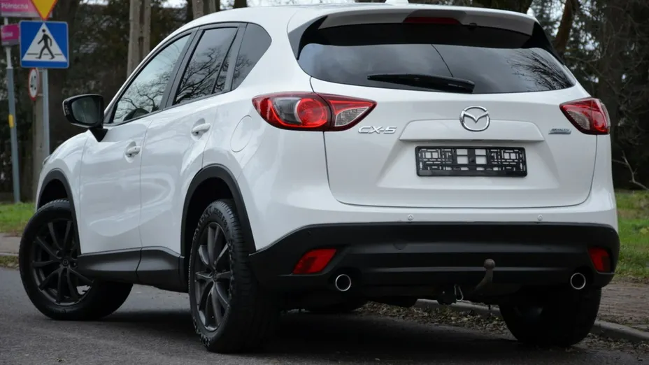 MAZDA CX-5 -