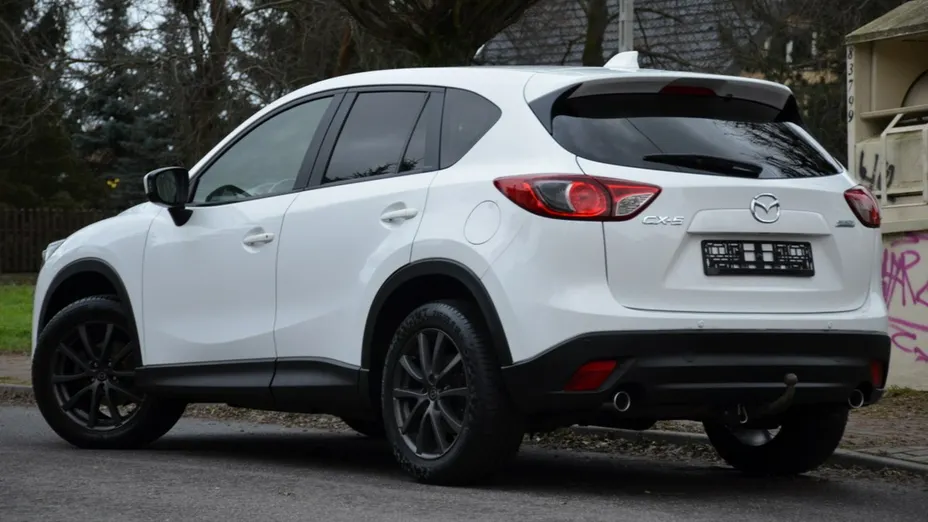 MAZDA CX-5 -