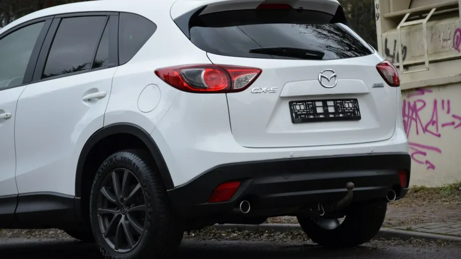 MAZDA CX-5 -