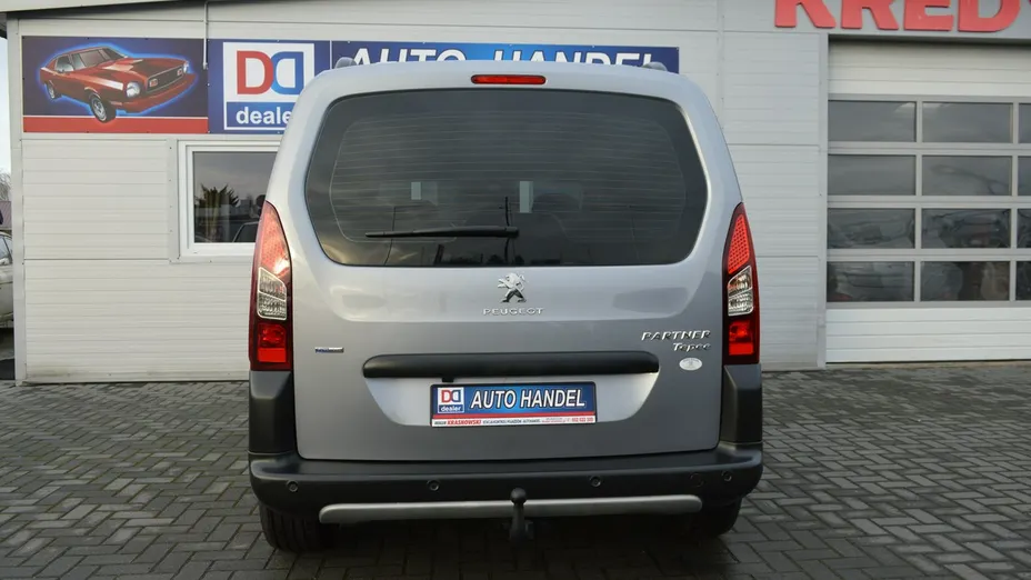 PEUGEOT Partner -
