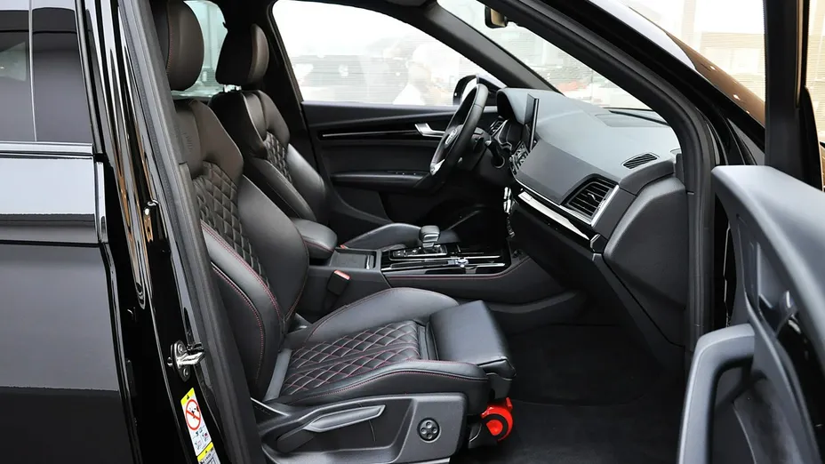 AUDI Q5 Q5 40 TDI mHEV Quattro S Line S tronic