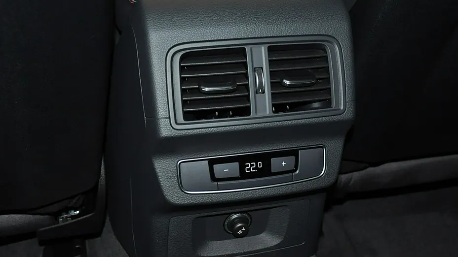 AUDI Q5 Q5 40 TDI mHEV Quattro S Line S tronic