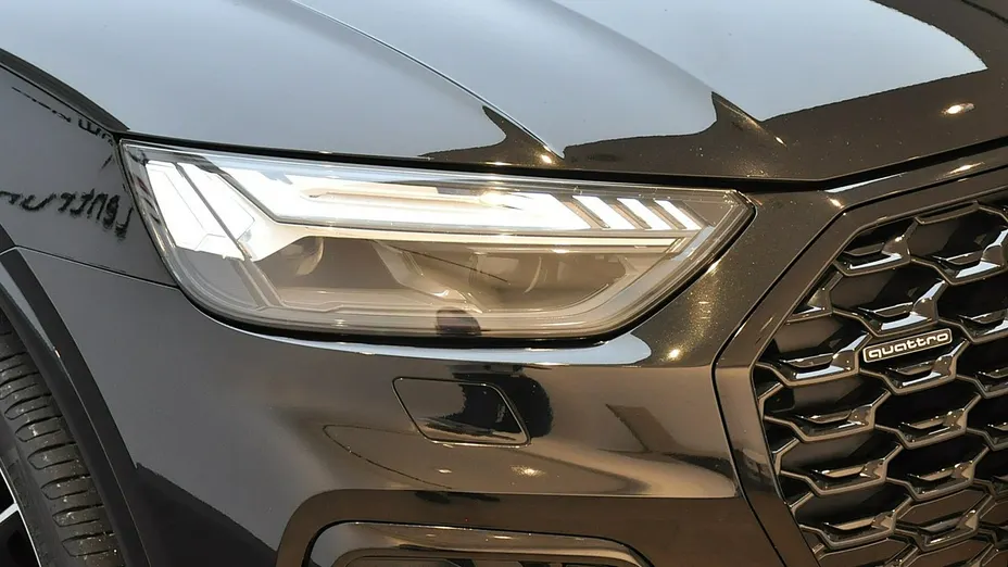 AUDI Q5 Q5 40 TDI mHEV Quattro S Line S tronic