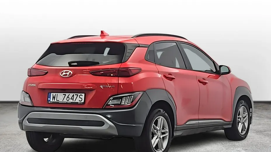 HYUNDAI Kona -
