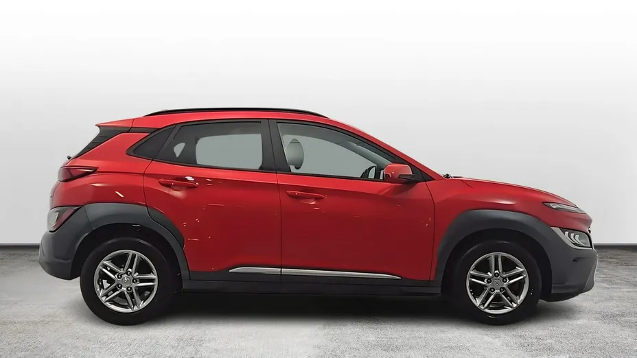 HYUNDAI Kona -