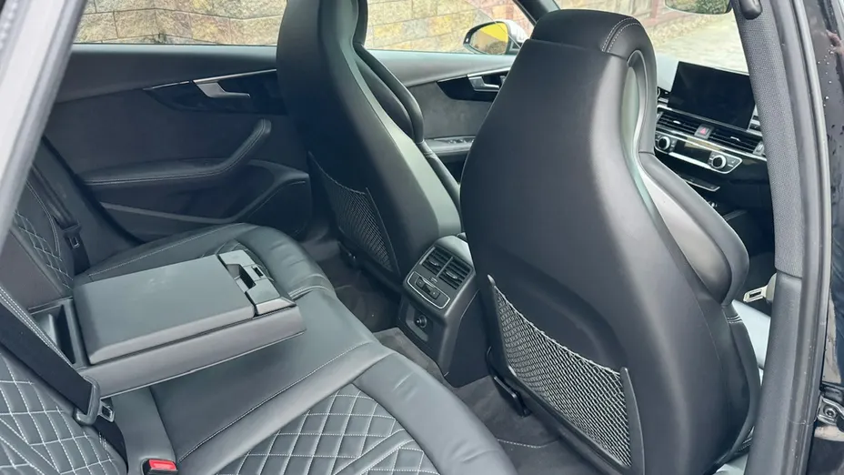 AUDI S4 Avant -