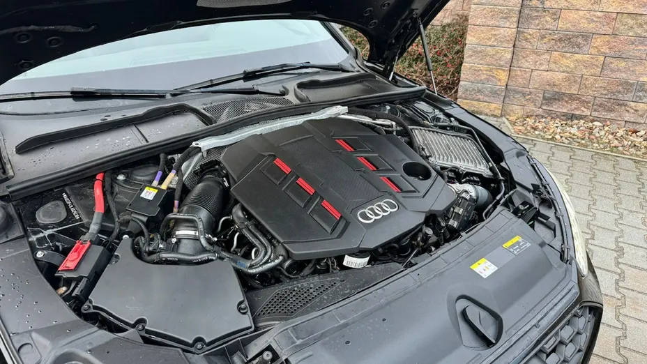 AUDI S4 Avant -