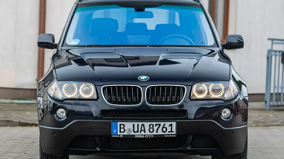 BMW X3 -