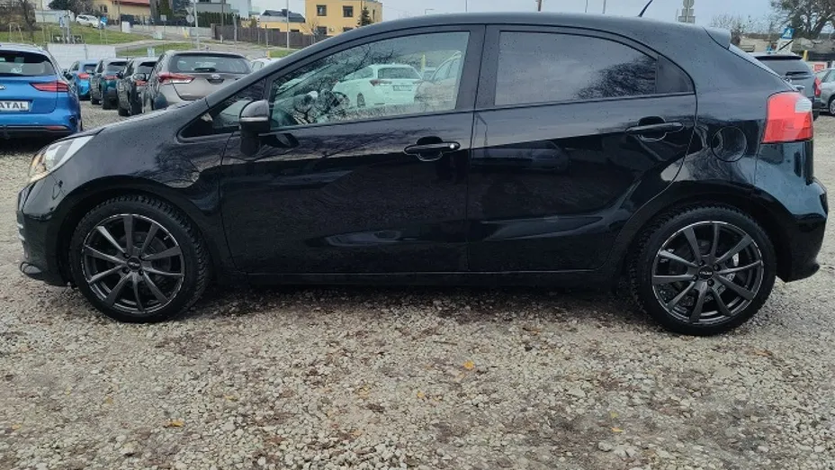 KIA Rio -